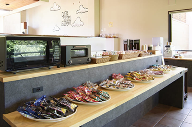 テイクフリーコーナー